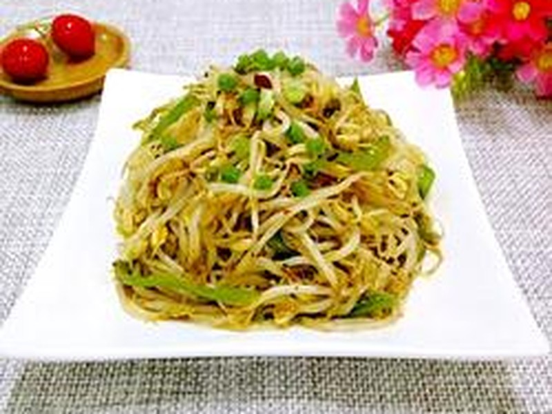凉拌绿豆芽