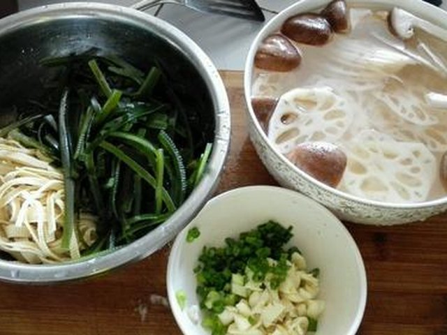 【凉拌菜】步骤1