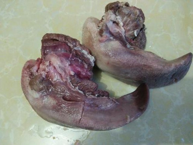 【卤猪舌】步骤1