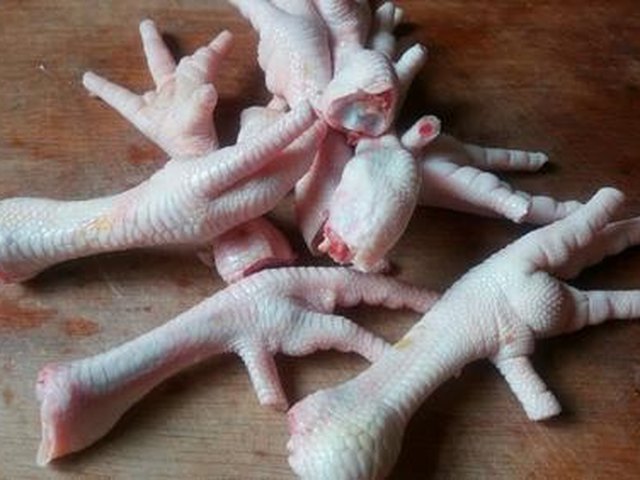【卤鸡脚】步骤1