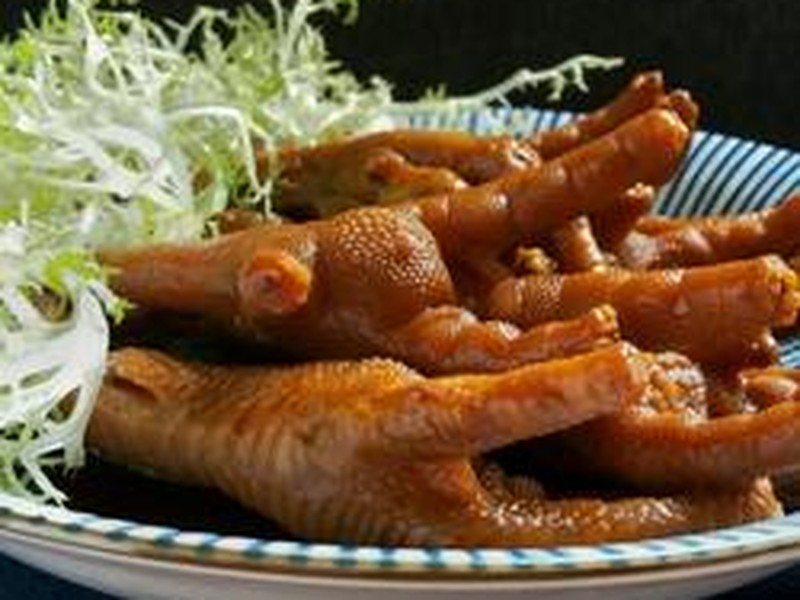 卤鸡脚