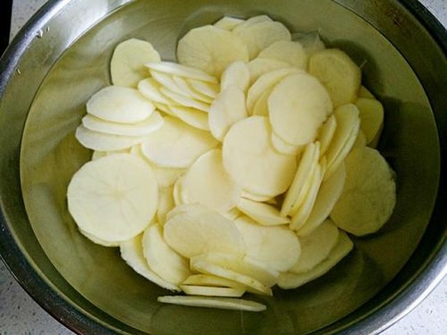【麻辣土豆片】步骤3