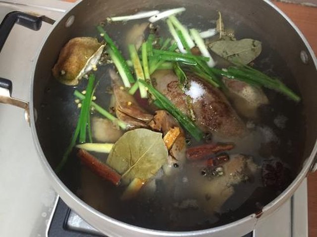 【卤猪肝】步骤3