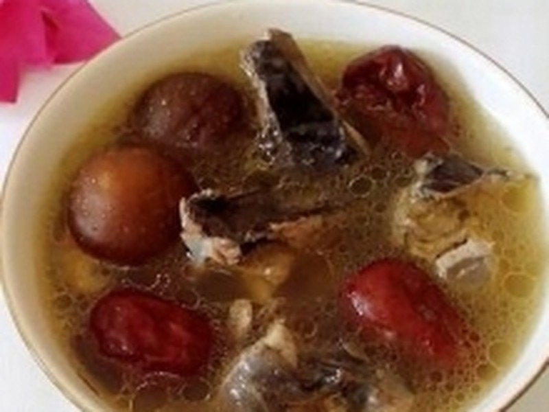 香菇乌鸡汤