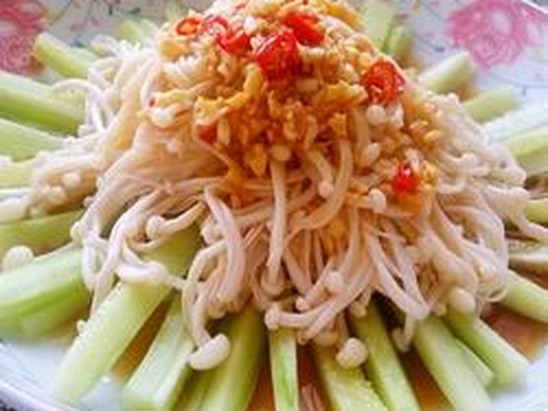 凉拌金针黄瓜