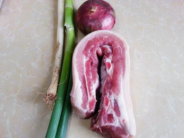 【卤五花肉】步骤1