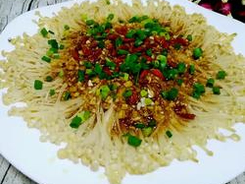 蒜蓉蚝油蒸金针菇