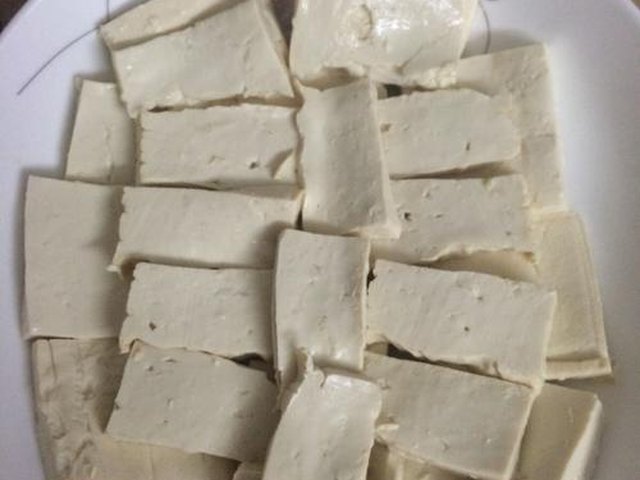 【肉末蒸内脂豆腐】步骤2