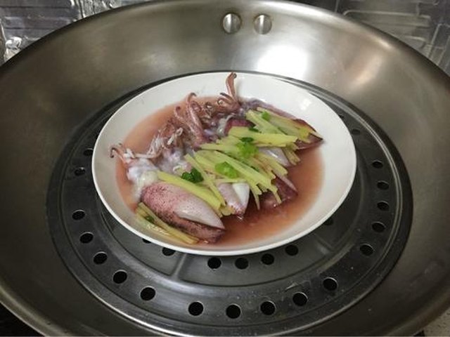 【清蒸墨鱼仔】步骤4