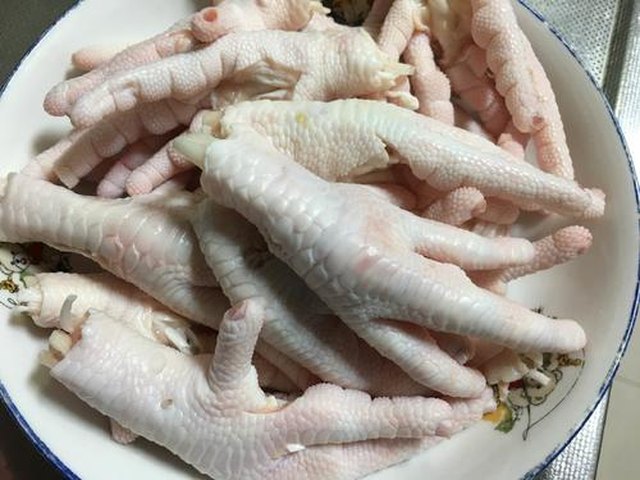 【风味凤爪】步骤1