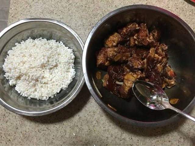 【糯米蒸排骨】步骤4