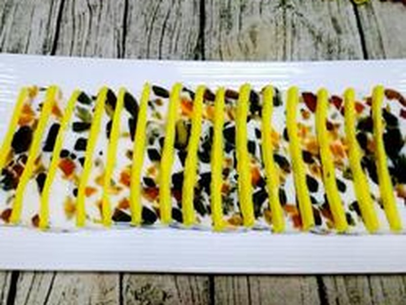 三色蒸蛋