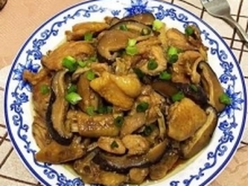 香菇蒸滑鸡