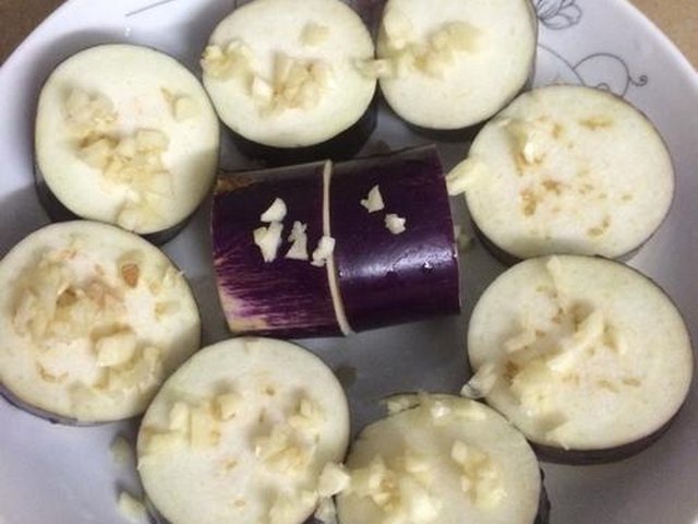 【肉末蒸茄子】步骤3