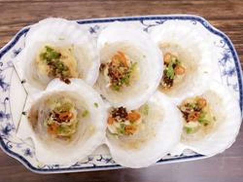 蒜蓉粉丝蒸元贝