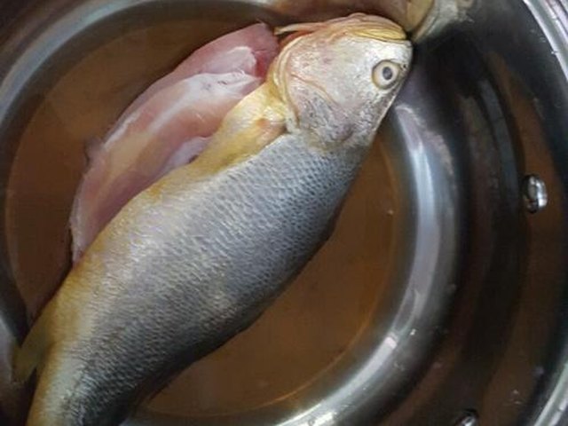 【清蒸黄花鱼】步骤3