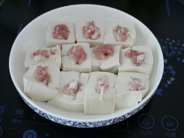 【鲍鱼汁蒸豆腐】步骤1