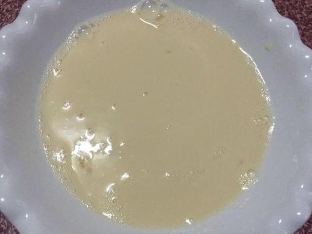 【牛奶炖鸡蛋】步骤3