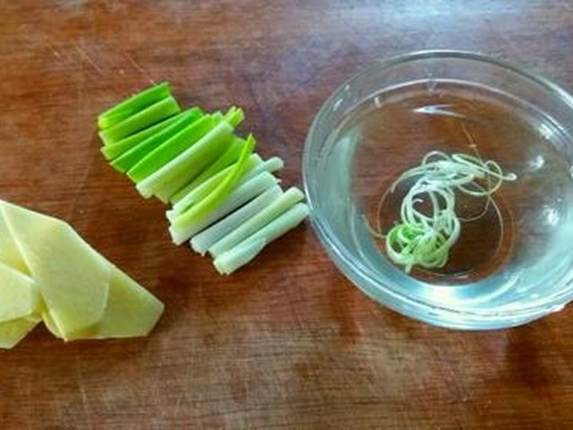 【金瓜蒸咸肉】步骤3