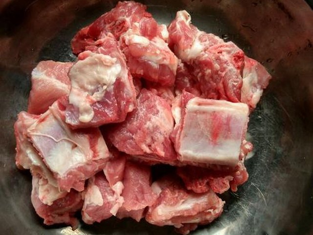 【豆腐蒸排骨】步骤1