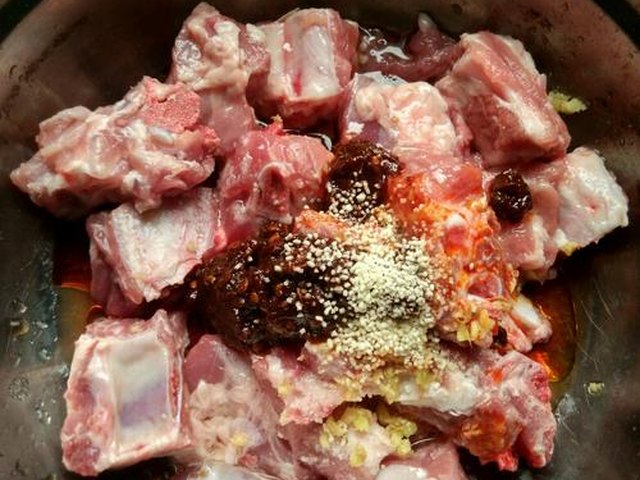 【豆腐蒸排骨】步骤4