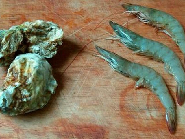 【海鲜蛋羹】步骤1