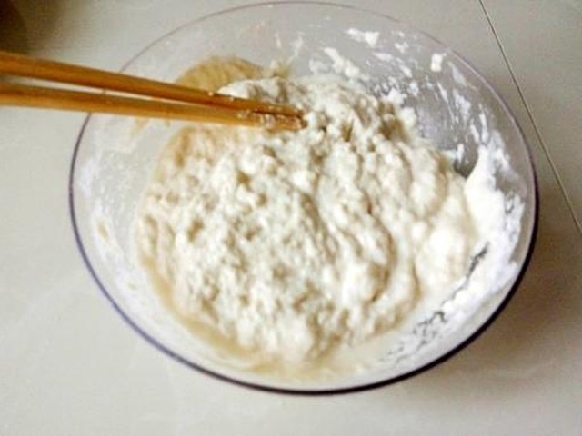【白萝卜紫菜疙瘩汤】步骤2