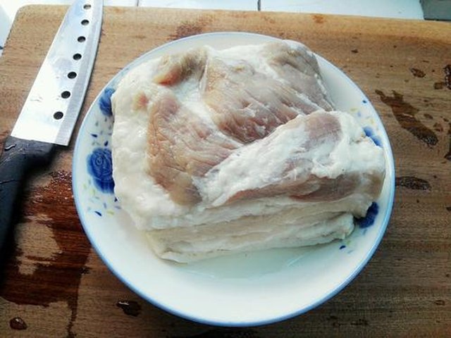 【豆瓣蒸肉（登子）】步骤1