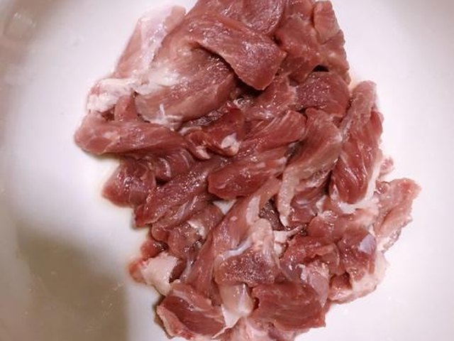 【香炸黄金小酥肉】步骤2