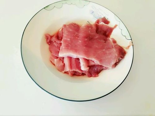 【脆皮肉片】步骤1