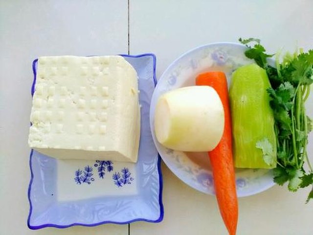 【三丝脆皮豆腐】步骤1