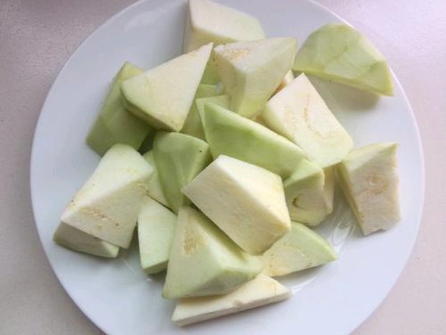【糖醋脆皮茄子】步骤2