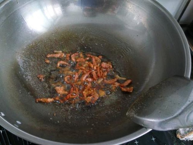【辣椒豆干炒肉】步骤3