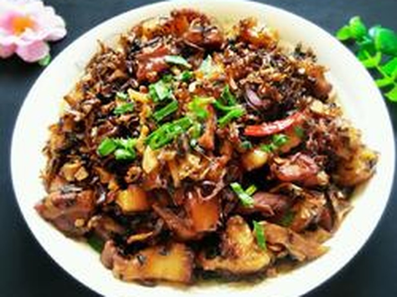 梅干菜红烧肉