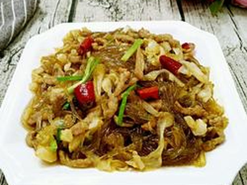 泡菜苕粉炒肉丝