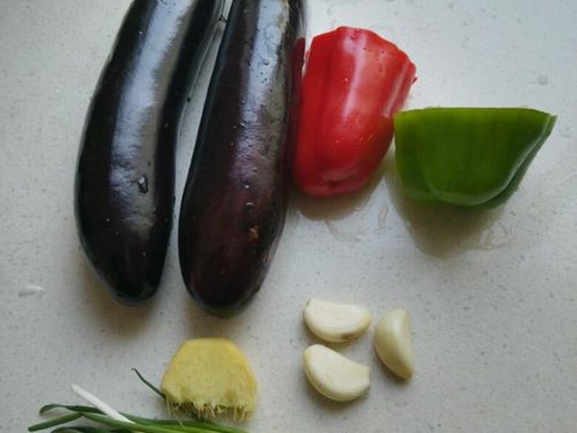 【鱼香茄子】步骤1