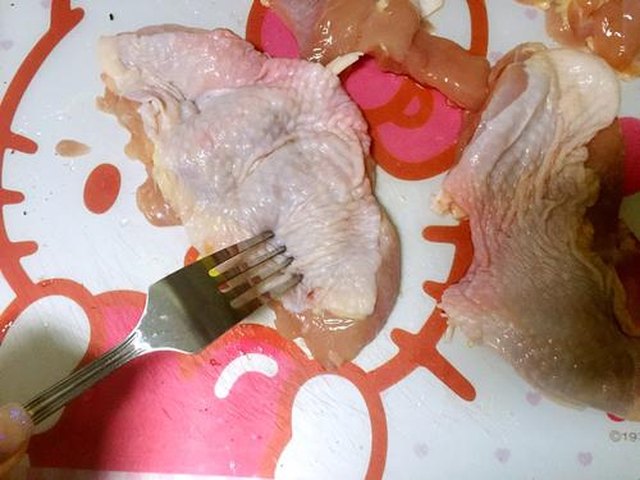 【蜜汁炤烧鸡腿】步骤2
