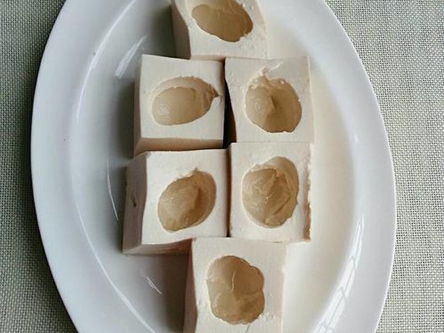 【客家煎酿豆腐】步骤1