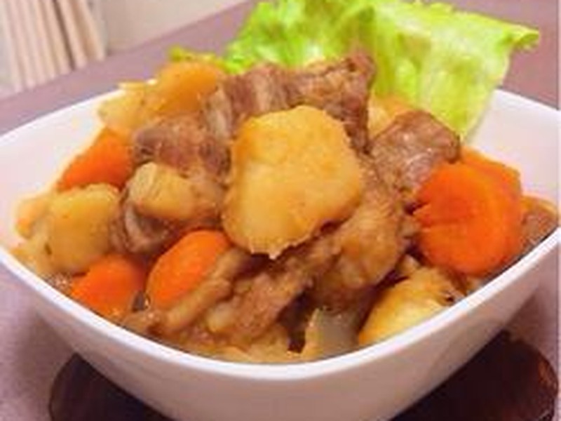土豆炖排骨