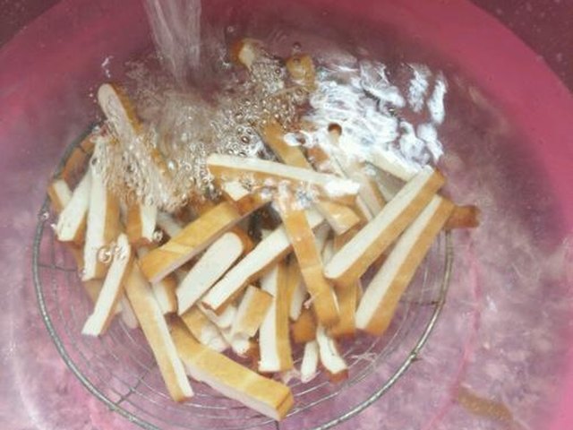 【五花肉青蒜炒豆干】步骤4