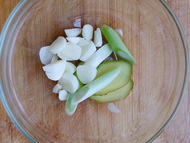 【尖椒干豆腐】步骤3