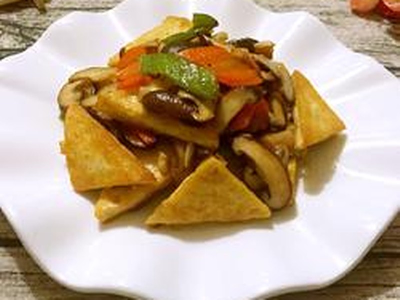 香菇炒豆腐