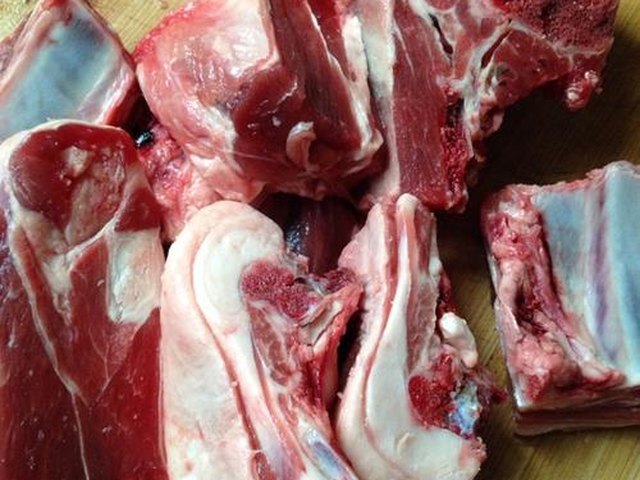 【羊肉汤(原汁原味)】步骤1