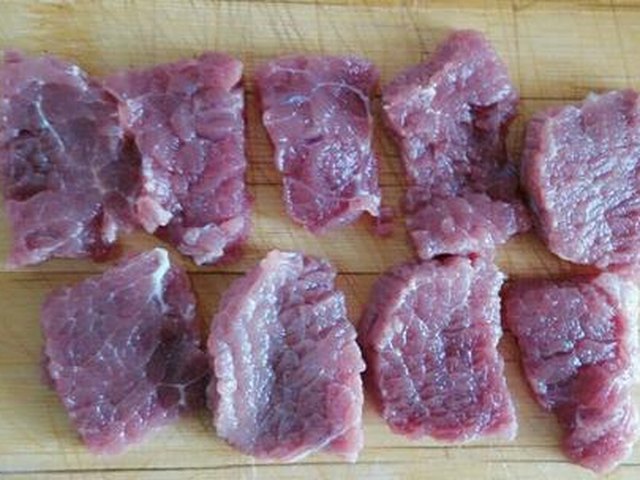 【孜然牛肉】步骤3