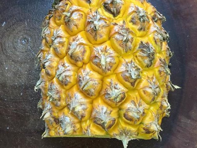 【菠萝炒肉】步骤1