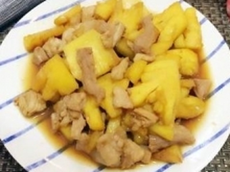 菠萝炒肉