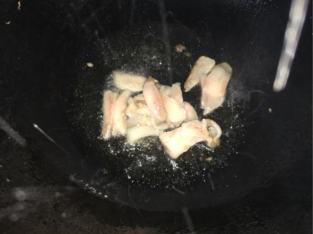 【肉炒胡萝卜】步骤3