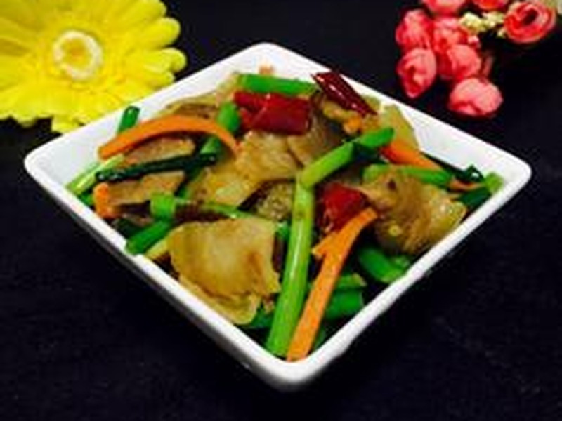韭苔腊肉