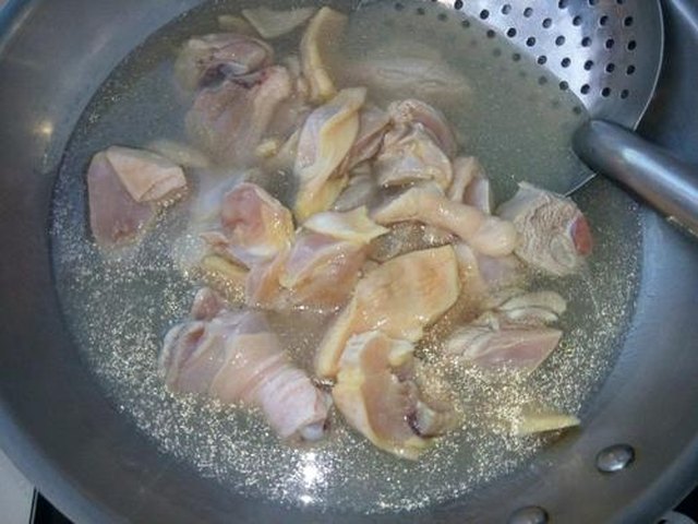 【鸡腿炖蘑菇】步骤4