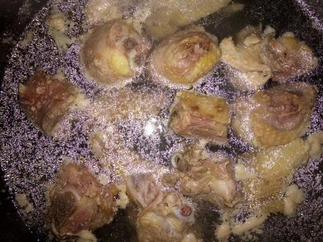 【香菇土豆炖鸡肉】步骤4